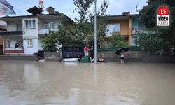 Yağmur Suları Evlerin Kapısına Kadar Ulaştı