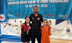 Erzincanlı Güler masa tenisinde bölge ikincisi oldu