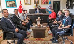 Başkan Aksun, Akdeniz Oyunları Şampiyonlarını Ağırladı
