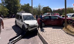 Erzincan’da Kaza: 2 Kişi Yaralandı