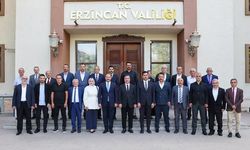 MHP Heyeti Vali Aydoğdu’yu Ziyaret Etti