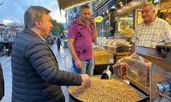 Vali Aydoğdu Vatandaş ve Esnafla Bir Araya Geldi