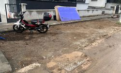 Başvuru Yapıldı, Ücret Ödendi, Yol Hâlâ Çamur