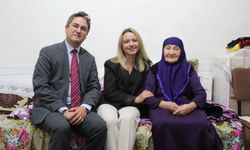 Kemaliye’de Yaşlılar Haftası’nda Hane Ziyaretleri