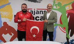 MÜSİAD İl Başkanı Durmaz'dan Sarıçiçek'e Tebrik Ziyareti