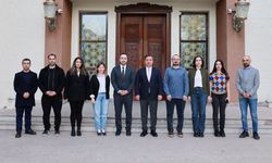 Vali Aydoğdu, İletişim Uzmanlarını Ağırladı