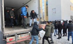 Ağrılılar depremzedeler için birlik oldu