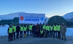 Hakkari’den deprem bölgesine destek sürüyor