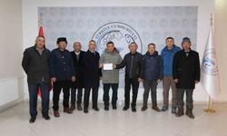 Van’daki Kırgız Türklerinden deprem bölgesine 340 bin TL yardım