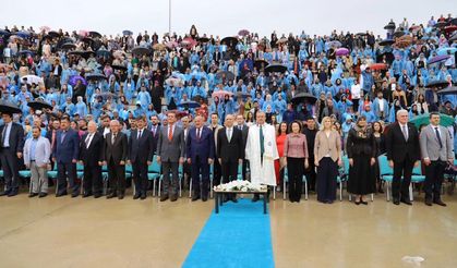 Erzincan Binali Yıldırım Üniversitesi’nde Mezuniyet Töreni Düzenlendi