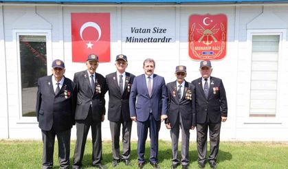 Vali Tavlı: “15 Temmuz zaferi nesiller boyu şanla, şerefle ve gururla hatırlanacak”