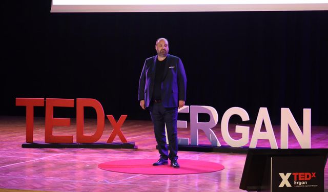 TEDxErgan etkinliğinde "Kuşaklar Arası Liderlik Değişimi" Anlatıldı