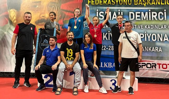 Güreşte Türkiye Şampiyonluklarına Devam