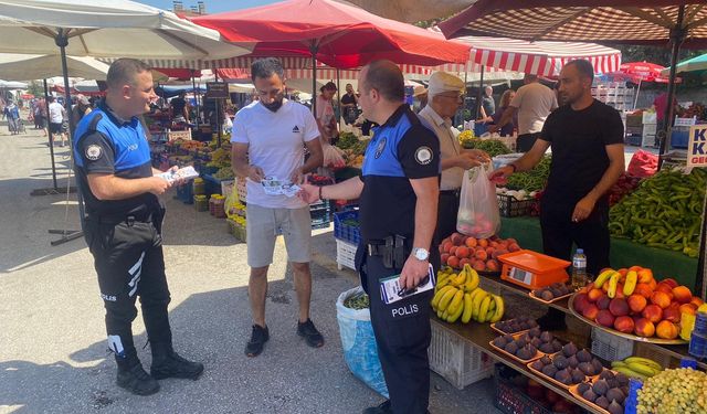 Erzincan Polisinden Bilgilendirme Faaliyetleri