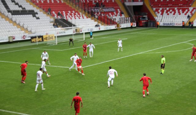 Muhteşem Geri Dönüş Erzincanspor 2 İnegölspor 1