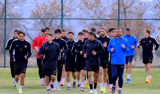24Erzincanspor, Kırklareli Spor Karşısında Galibiyet Araayacak