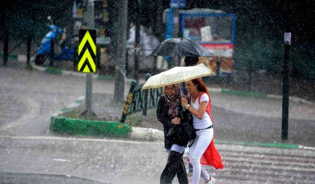 Bayramda Erzincan İçin Sağanak Uyarısı