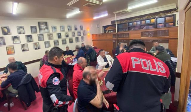 Kahvehaneler Denetim Altında