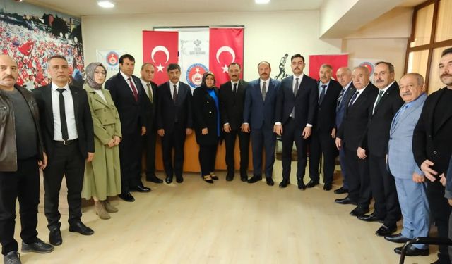 MHP'de Yapılan Bayramlaşmada Birlik Beraberlik Mesajı Verildi