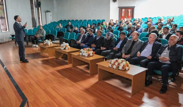 Belediye Personeline Hizmet İçi Eğitim