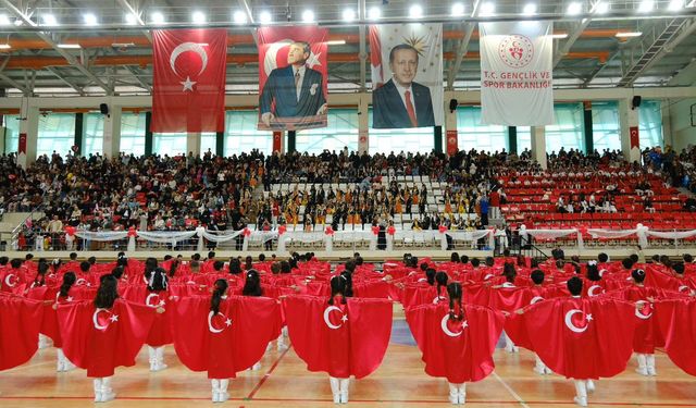 Erzincan’da 23 Nisan Ulusal Egemenlik ve Çocuk Bayramı Coşkusu
