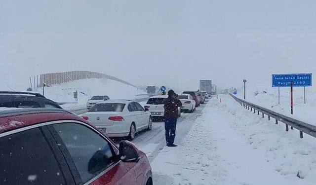 Sakaltutan Geçit Vermiyor