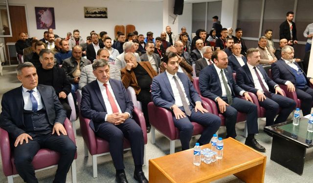 Başbuğ Alparslan Türkeş İçin Anma Programı Düzenlendi