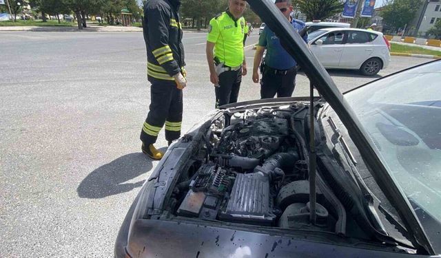 Erzincan’da Araç Yangını