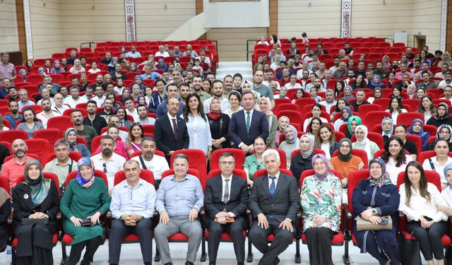 Vali Aydoğdu; Öğretmenlik Sadece Bir Meslek Değildir
