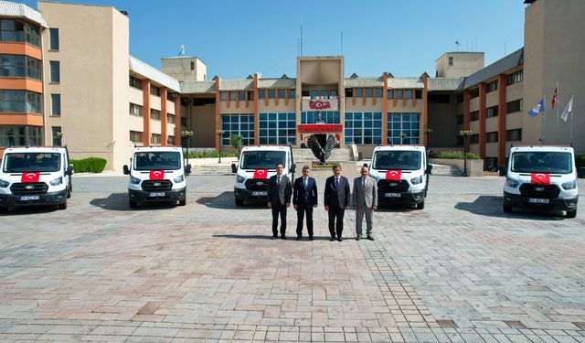 Erzincan Belediyesi Araç Filosunu Güçlendiriyor