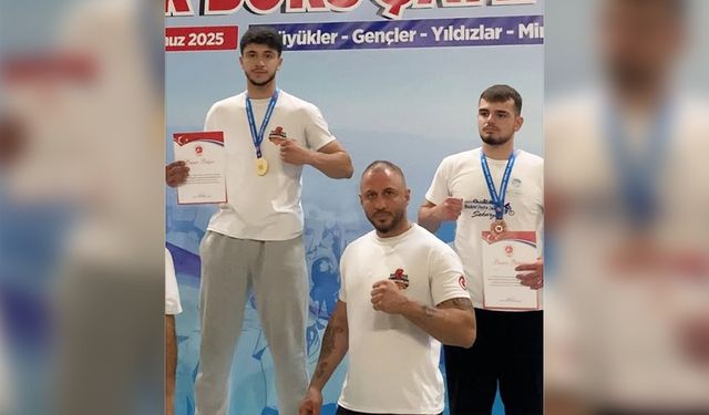 Caner Demir Kick Boks’ta Türkiye Şampiyonu Oldu