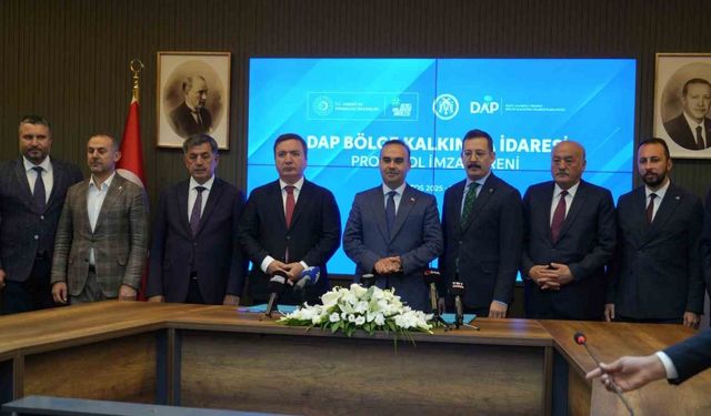 Sanayi ve Teknoloji bakanı Mehmet Fatih Kacır Erzincan'a Geldi