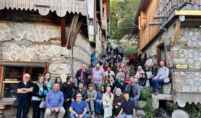 Bilim İnsanları Kemaliye’yi Gezdi