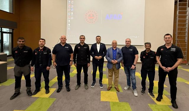 Almanya Merkezli ISAR Arama Kurtarma Ekibi Erzincan’a Geldi