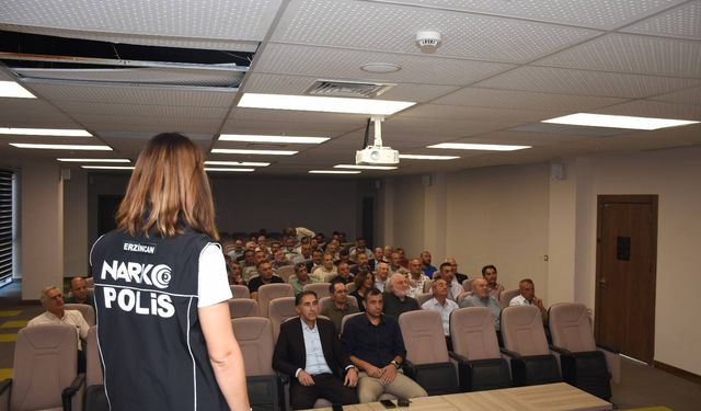 Muhtarlara Uyuşturucuyla Mücadele Anlatıldı