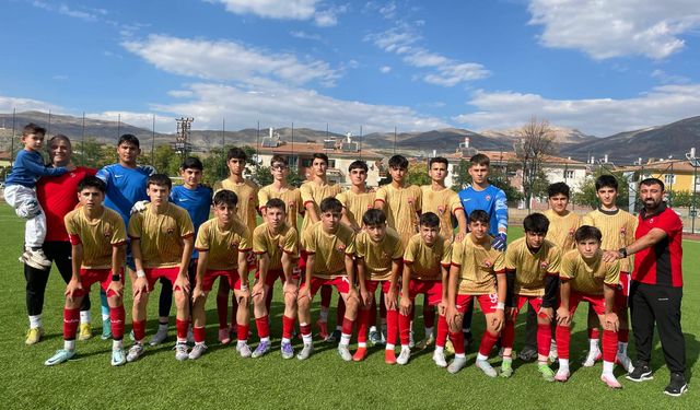 U15 Gelişim Liginde 24 Erzincanspor Fırtınası