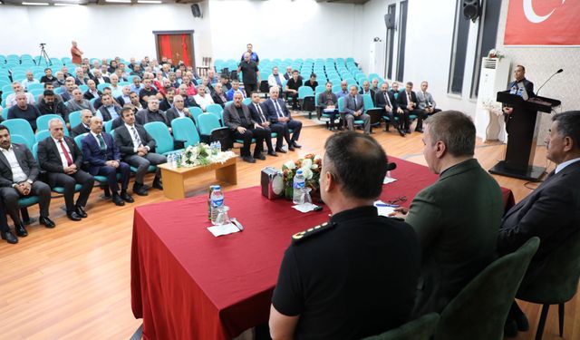 Halk Otobüsü Şoförlerine Yönelik Bilgilendirme Toplantısı