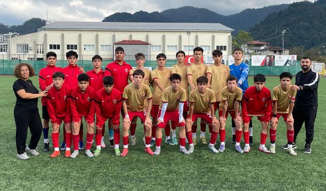 Anagold 24 Erzincan Spor U15 Dolu Dizgin