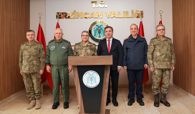 Genelkurmay Başkanı Orgeneral Bayraktaroğlu, Erzincan Valiliğini Ziyaret Etti