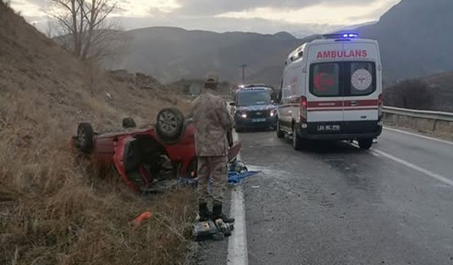 Erzincan Kemah Karayolunda Kaza; 4 Yaralı
