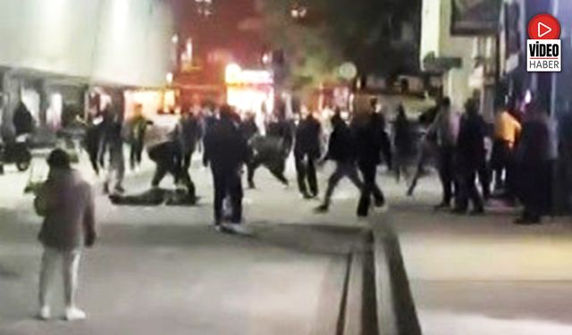 Erzincan'da Meydan Muharebesini Aratmayan Kavga: Tabureler Havada Uçuştu