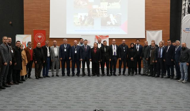 Başkan Günay, Erzincan’ın Tecrübelerini Muş’ta Paylaştı