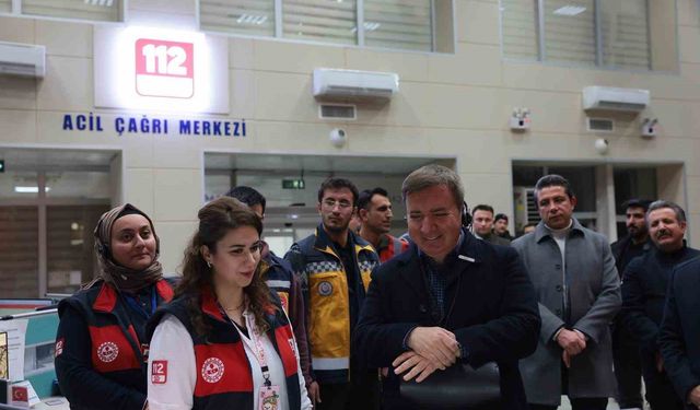 Vali Aydoğdu'dan 112 Acil Çağrı Merkezi'ne Yılbaşı Ziyareti