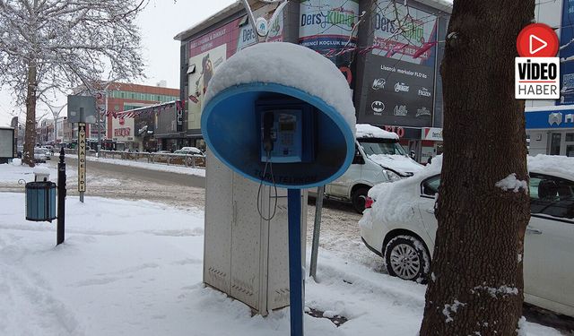 Unutulan Değil, Sessizce Bekleyen İletişim Araçları
