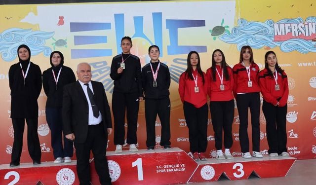 Erzincan’ın Genç Yıldızları Türkiye İkincisi