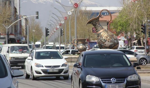 Erzincan'da Araç Sayısı 83 Bin 848 Oldu