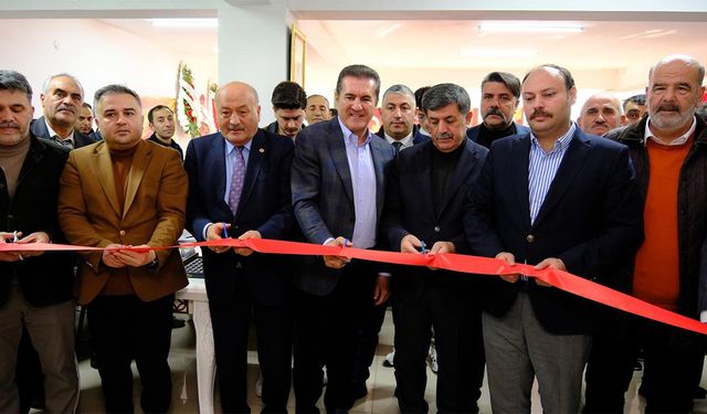 Otlukbeli İlçesi Kültür ve Yardımlaşma Derneği Açıldı