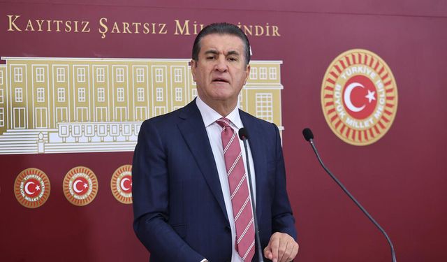 Sarıgül, 111 Yıl Geçse de Çanakkale Ruhu Bu Topraklarda Yaşıyor