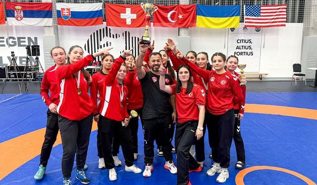 Erzincanlı Antrenörle Gelen Şampiyonluk