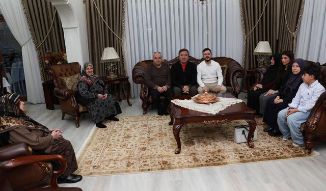 Vali Aydoğdu Şehit Aileleriyle İftar Yaptı